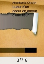 Lueur d'un coeur en amour d'une fleur